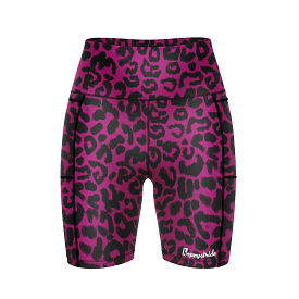 ''Get spotted'' sassy fitted shorts