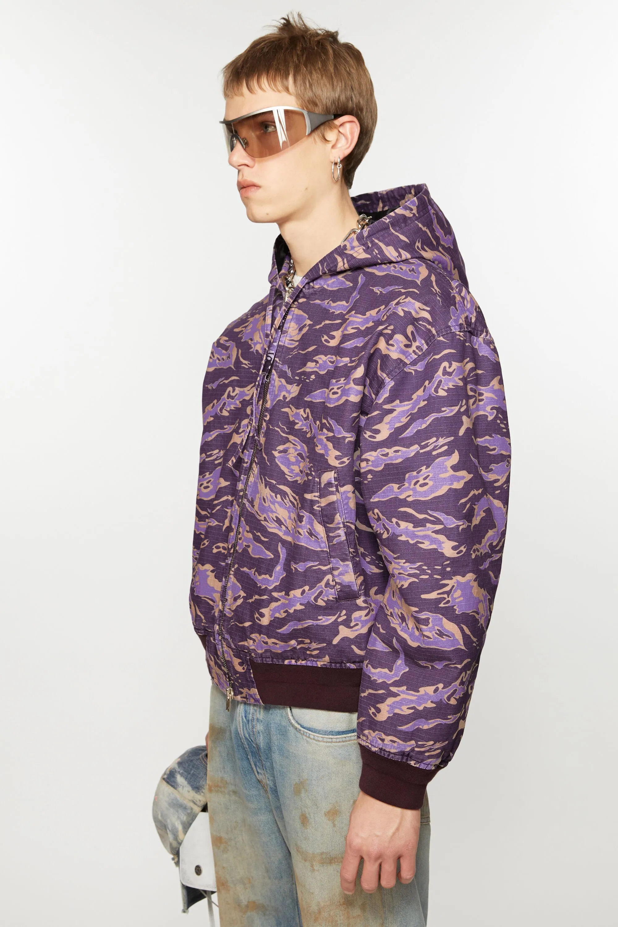 Hooded padded jacket