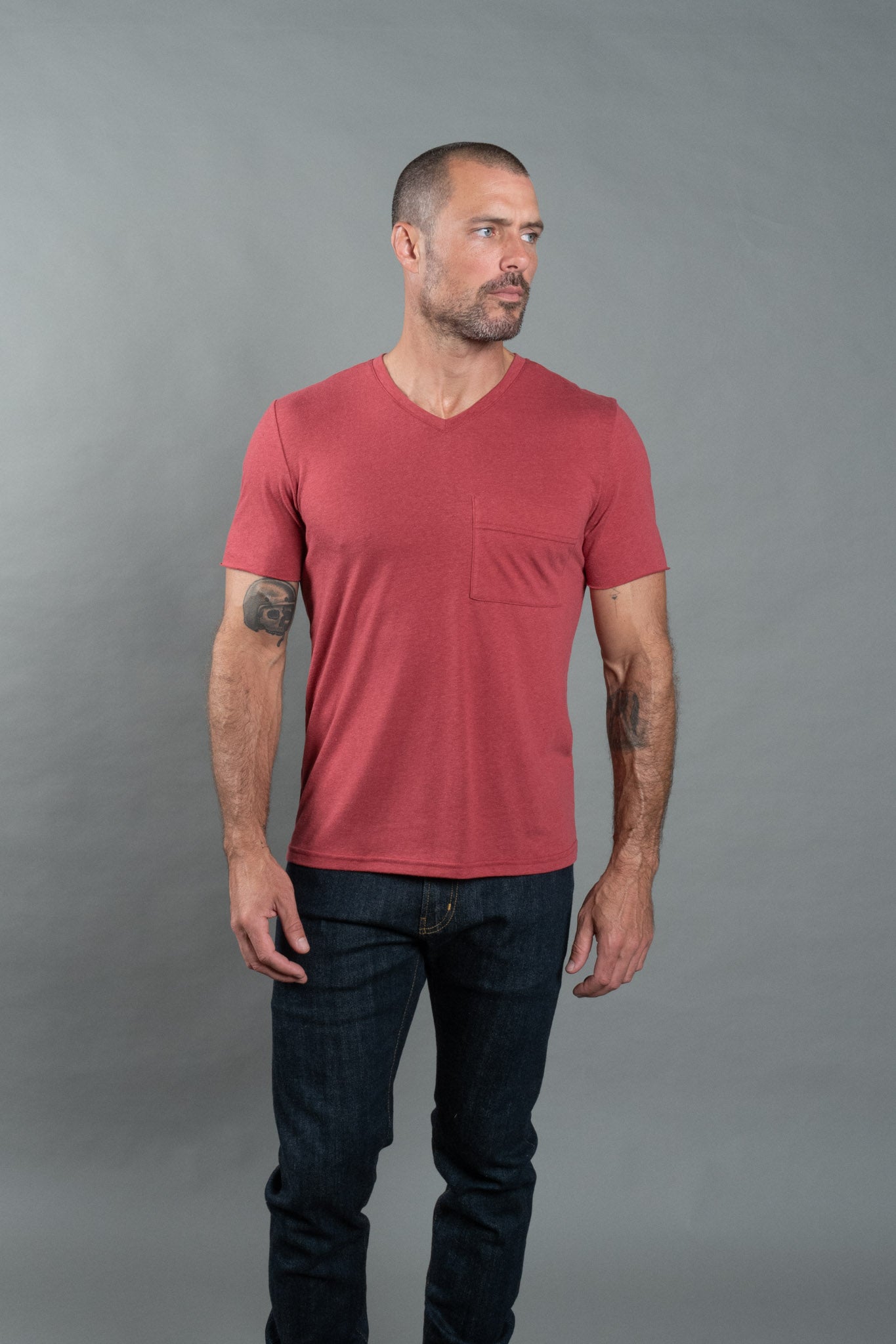 Men's Princeton Wide Pocket V-Neck Tee