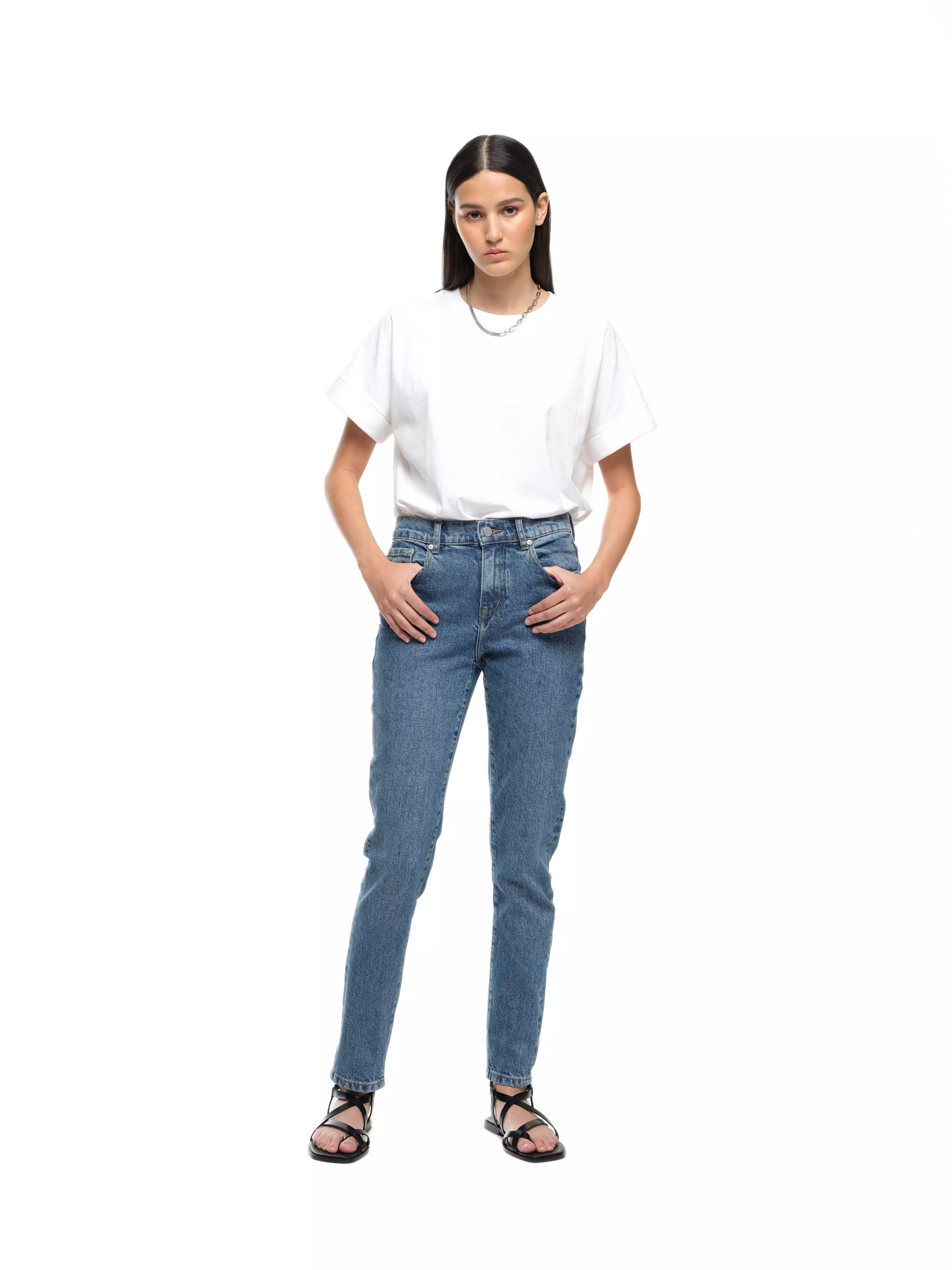 STRAIGHT LEG JEAN - MID INDIGO