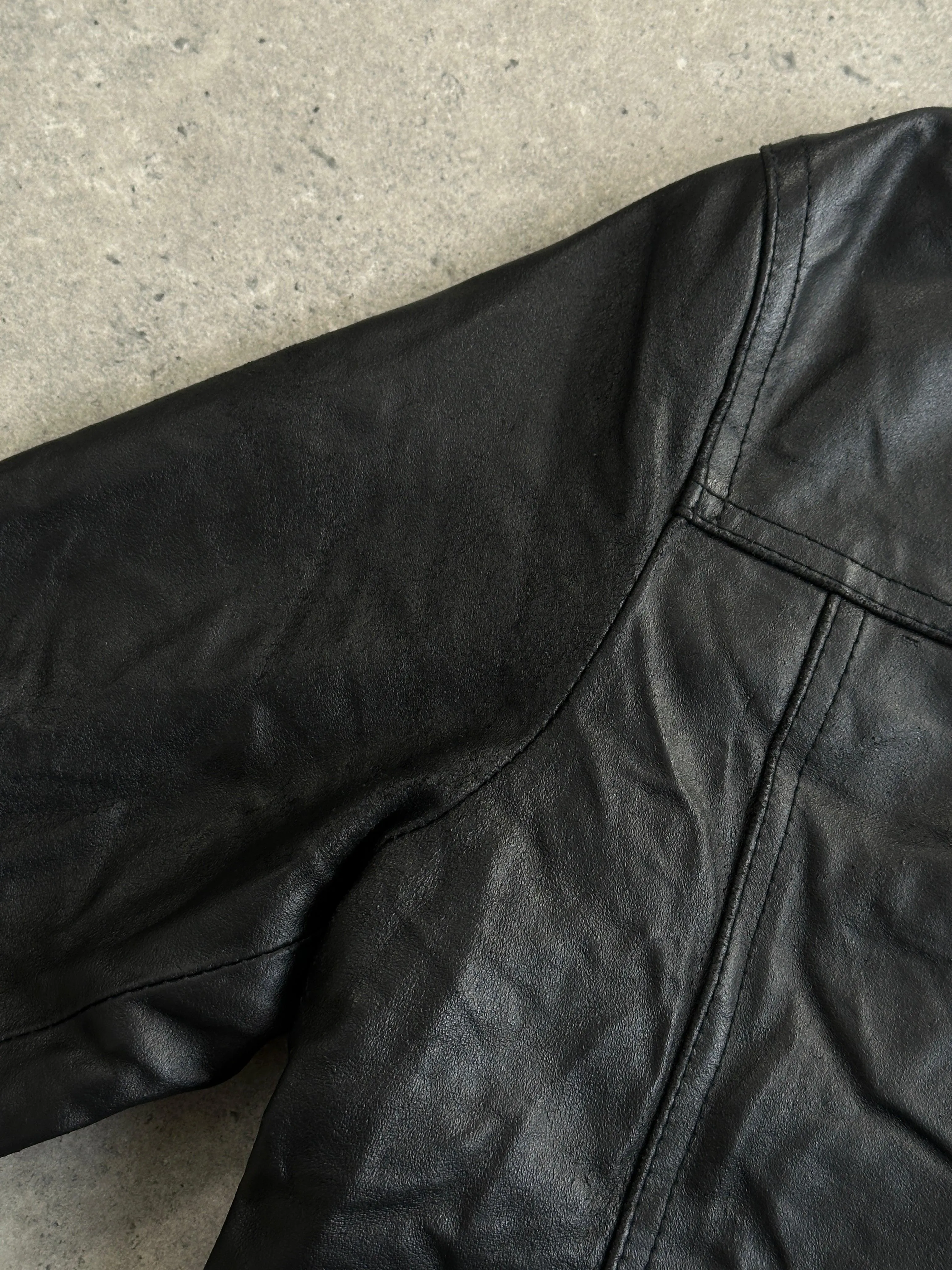 Vintage Minimal Zip Up Leather Jacket - S